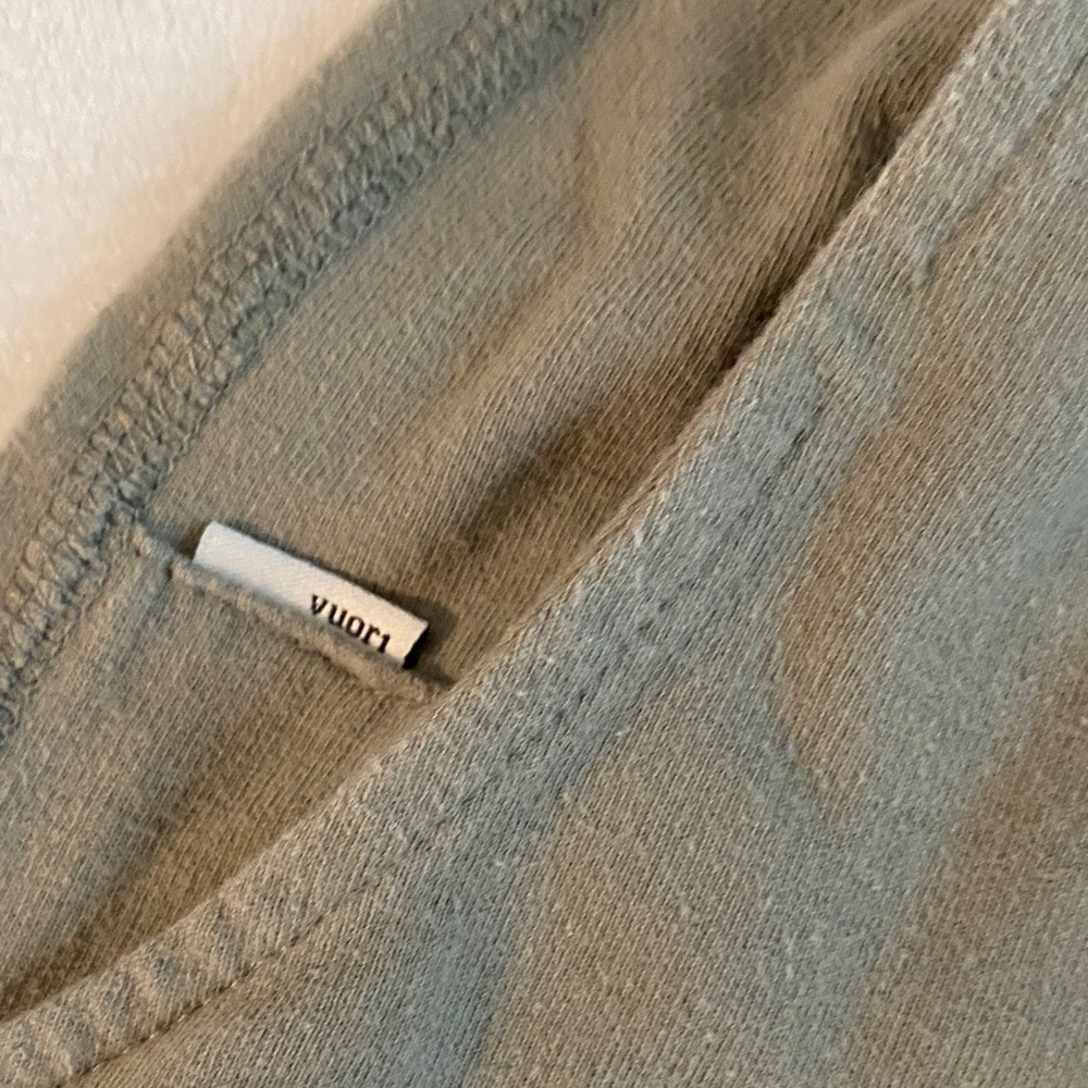 Vuori Women’s Jogger Pants - Gray - Picture 2 of 4